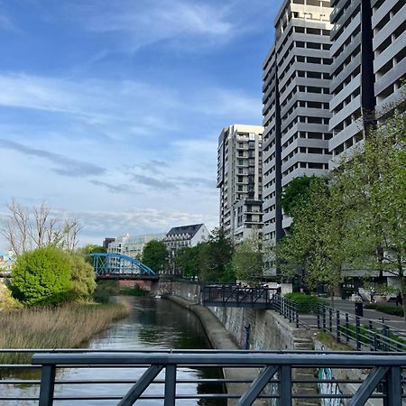 Family House By The River Odra -Panoramic Terrace - 3Room Apartment With 2 Separate Bedrooms And 2 Balconies By Wroapart-Pl- Perfect For Family & Business Stays Wroclaw Luaran gambar