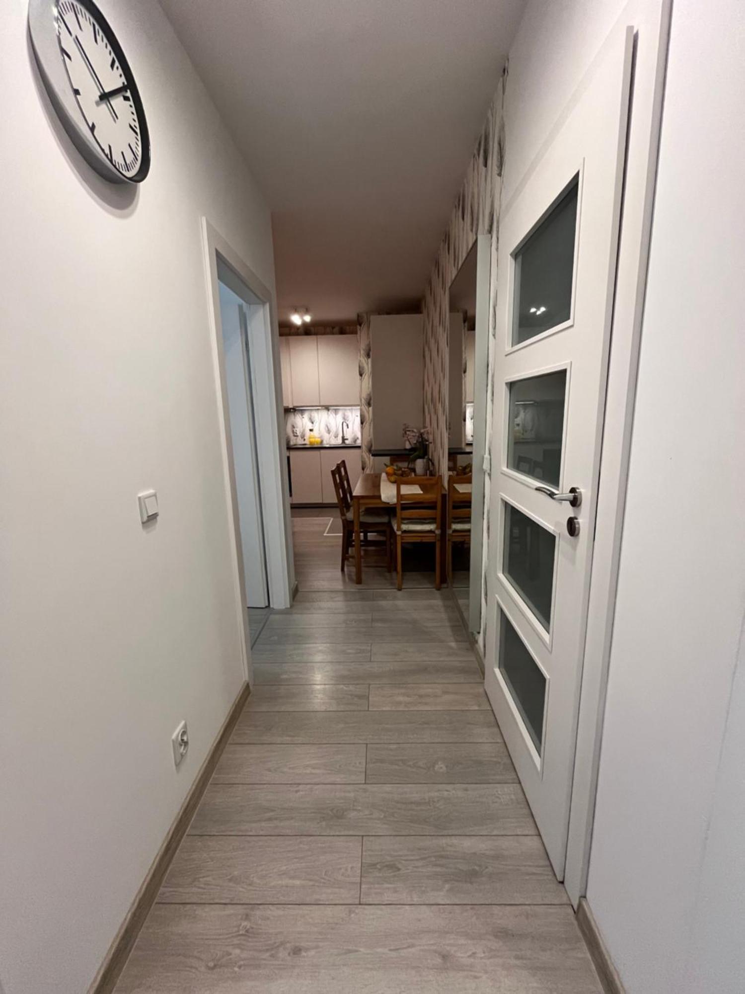 Family House By The River Odra -Panoramic Terrace - 3Room Apartment With 2 Separate Bedrooms And 2 Balconies By Wroapart-Pl- Perfect For Family & Business Stays Wroclaw Luaran gambar