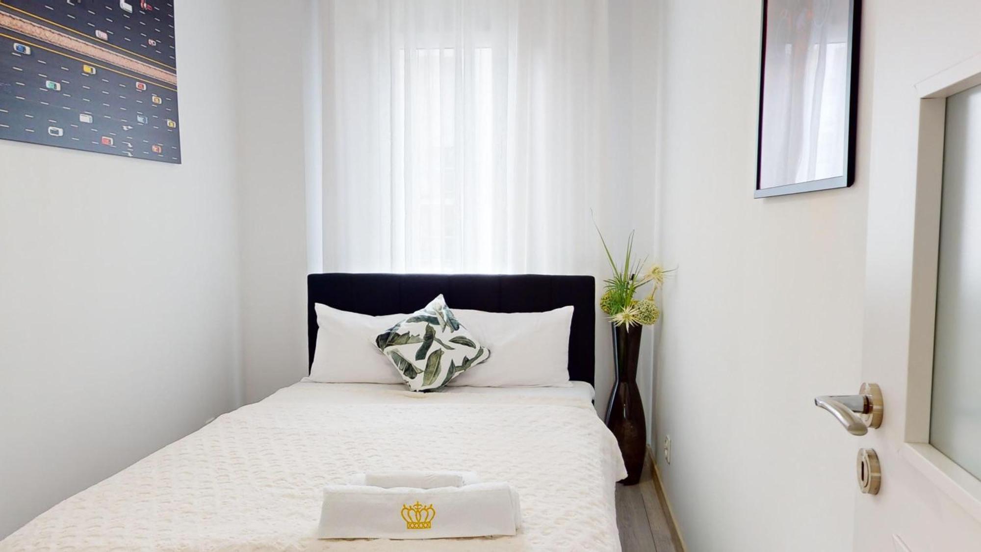 Family House By The River Odra -Panoramic Terrace - 3Room Apartment With 2 Separate Bedrooms And 2 Balconies By Wroapart-Pl- Perfect For Family & Business Stays Wroclaw Luaran gambar