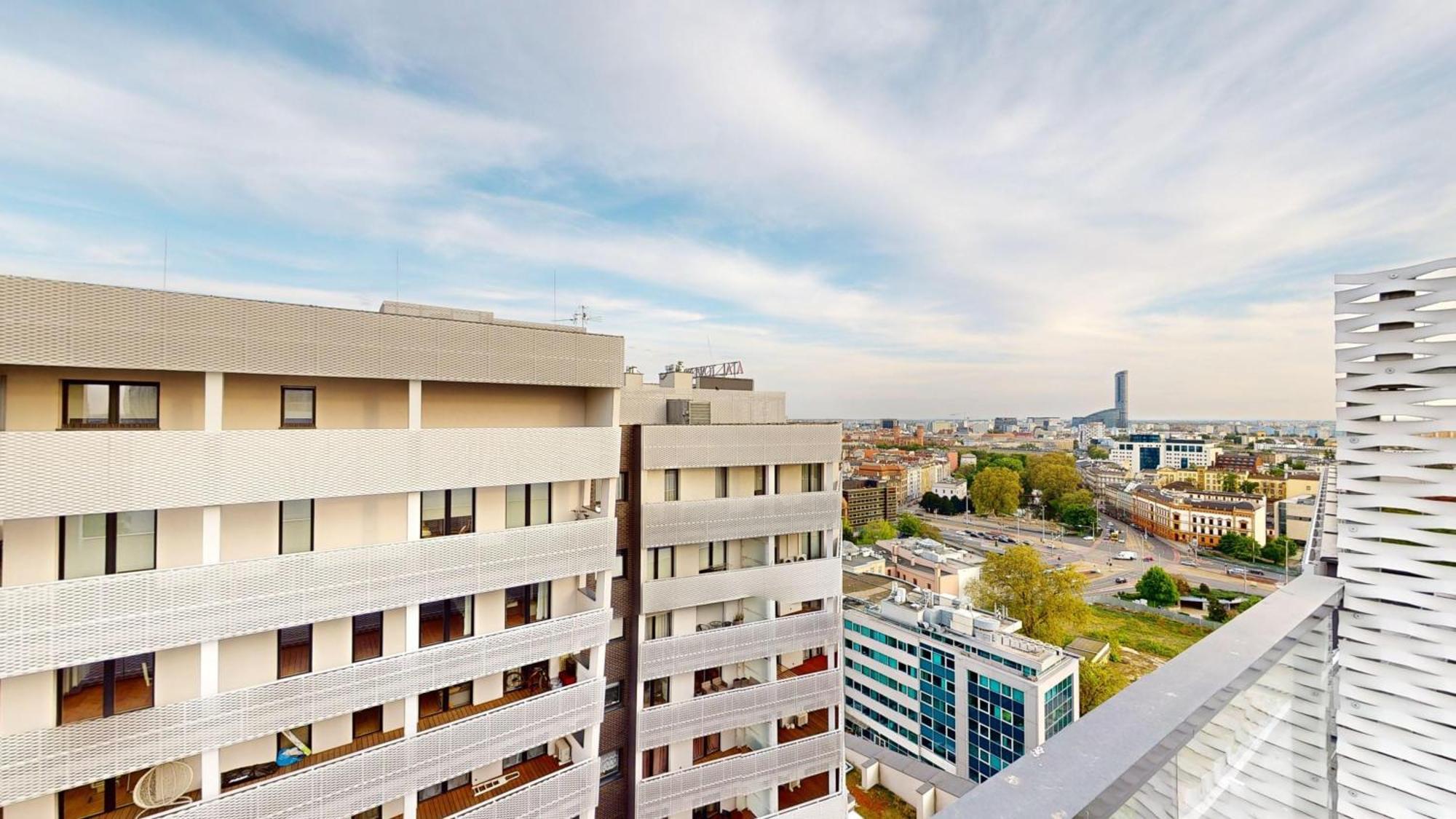 Family House By The River Odra -Panoramic Terrace - 3Room Apartment With 2 Separate Bedrooms And 2 Balconies By Wroapart-Pl- Perfect For Family & Business Stays Wroclaw Luaran gambar