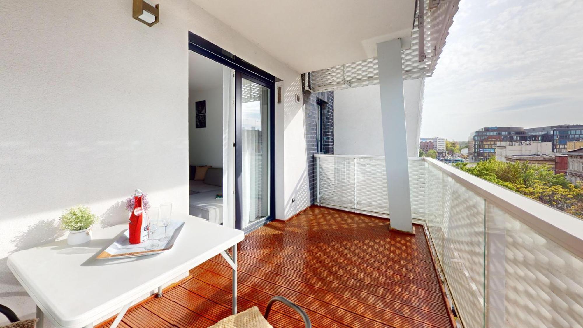 Family House By The River Odra -Panoramic Terrace - 3Room Apartment With 2 Separate Bedrooms And 2 Balconies By Wroapart-Pl- Perfect For Family & Business Stays Wroclaw Luaran gambar