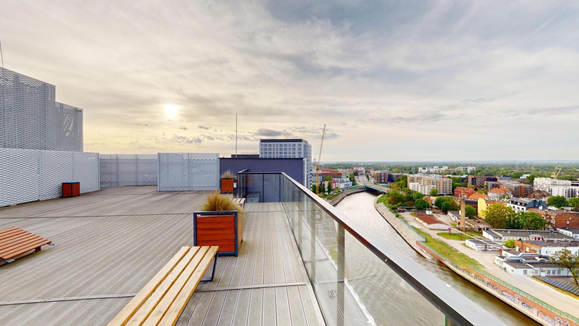 Family House By The River Odra -Panoramic Terrace - 3Room Apartment With 2 Separate Bedrooms And 2 Balconies By Wroapart-Pl- Perfect For Family & Business Stays Wroclaw Luaran gambar