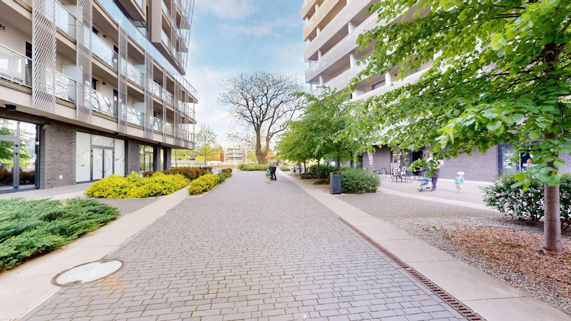 Family House By The River Odra -Panoramic Terrace - 3Room Apartment With 2 Separate Bedrooms And 2 Balconies By Wroapart-Pl- Perfect For Family & Business Stays Wroclaw Luaran gambar